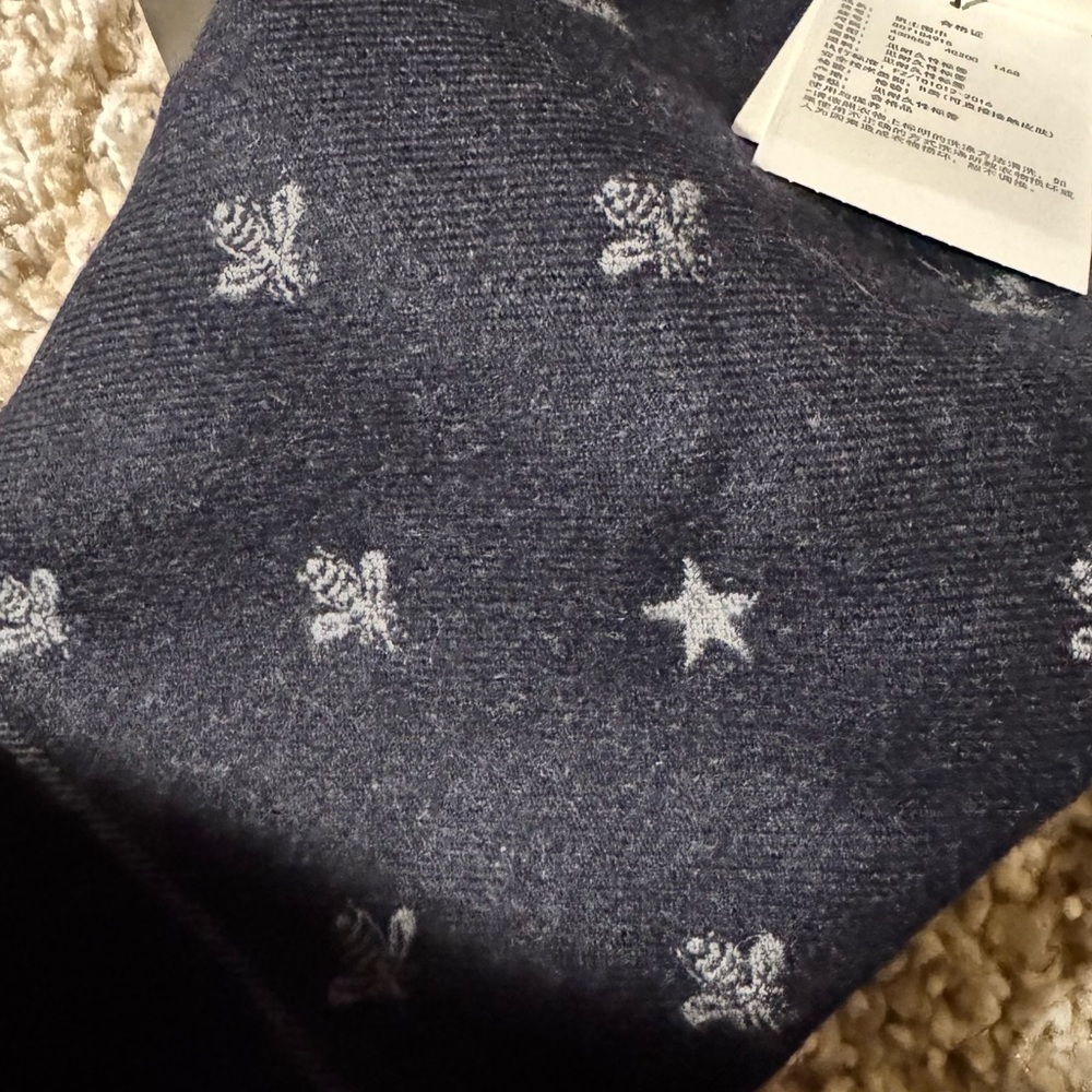 Gucci double sided scarf
NWT and box - Picture 2 of 7